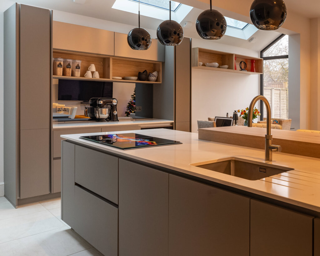 Taupe grey & Sanremo oak accents - Focus - PGK • Premium German Kitchens